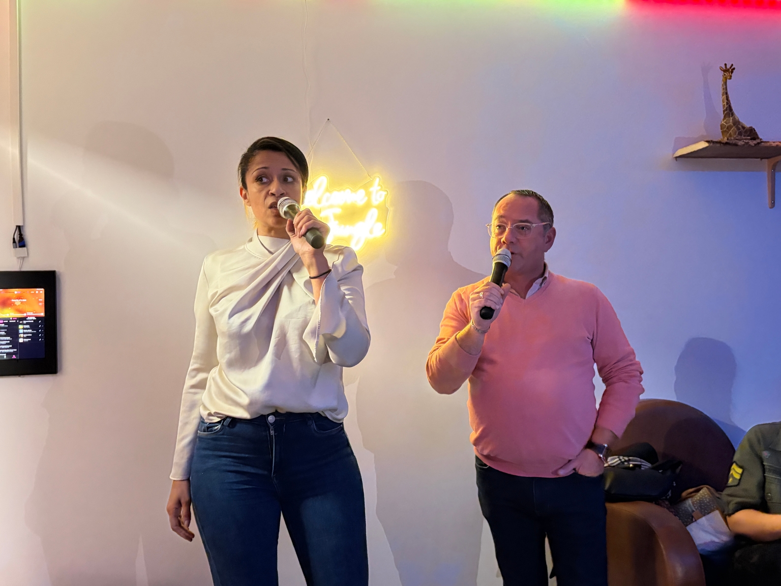 Karaoké à Lens : Libérez la Star qui est en Vous sur Scène !